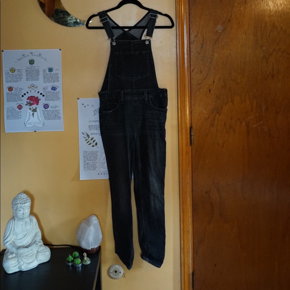 Levi’s overalls